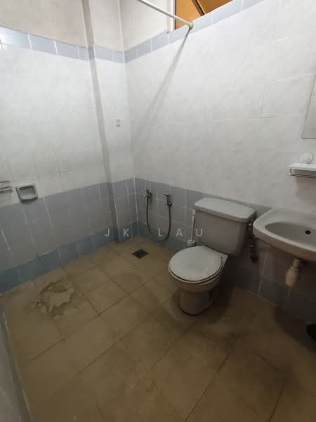 Kondominium untuk Dijual di Impian Heights - JK Lau - Bathroom - PropertyGuru.com.my