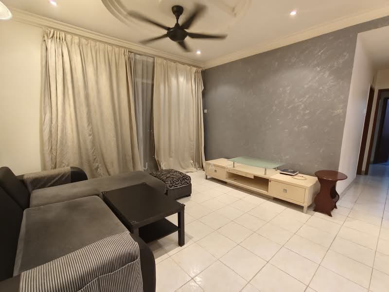Kondominium untuk Dijual di Impian Heights - JK Lau - Living Room - PropertyGuru.com.my