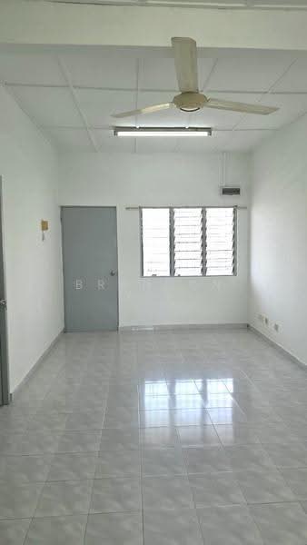 Flat for Rent at Pangsapuri Kenari - Brandon Yee - Living Room - PropertyGuru.com.my