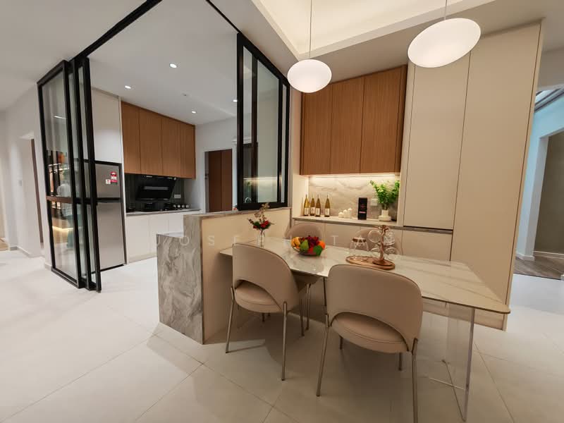 Kondominium untuk Dijual di Tuan Pavilion - Joseph Tan - Kitchen - PropertyGuru.com.my