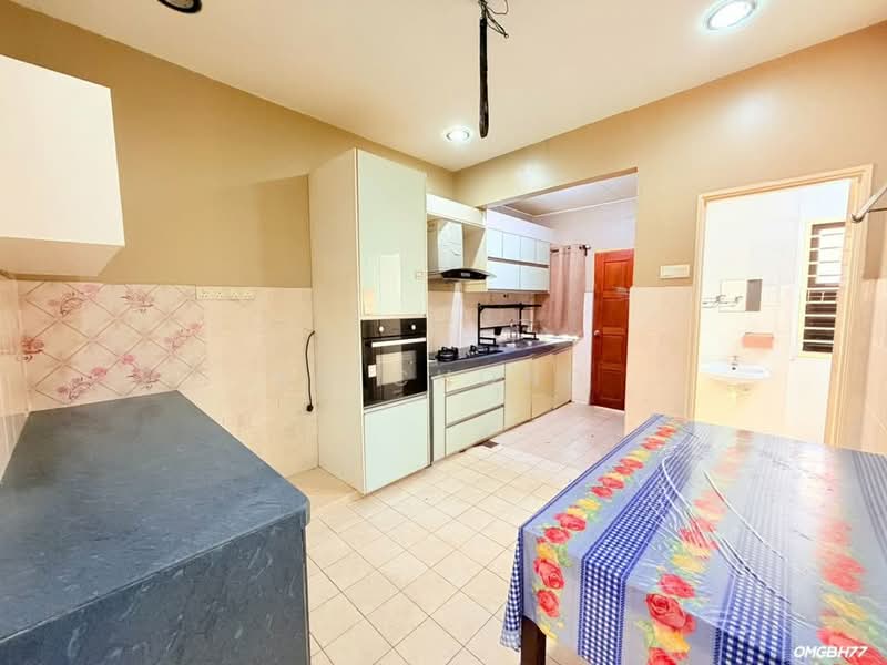 2-storey Terraced House for Sale in Kota Bayuemas (Klang) - KH Chong - Kitchen - PropertyGuru.com.my