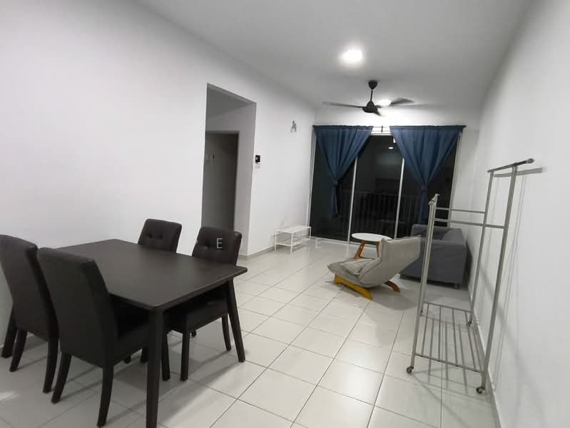 Service Residence for Sale at The Zizz @ Damansara North - PeiGee . - Living Room - PropertyGuru.com.my