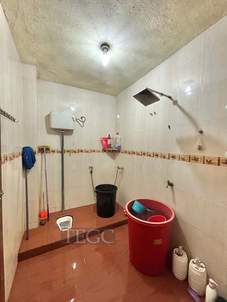 Terraced House for Rent in Taman Klang Jaya (Klang) - Shawn Seow - Bathroom - PropertyGuru.com.my