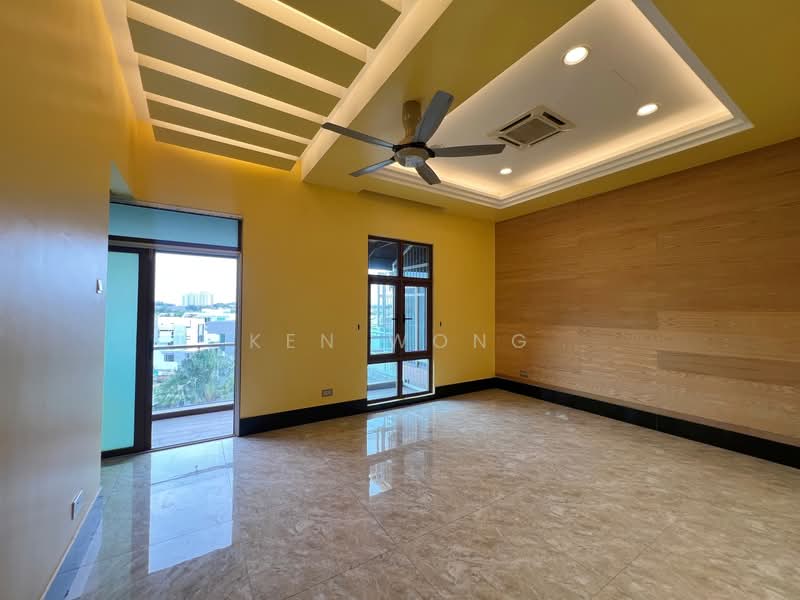 Bungalow for Sale in Mines Resort City (Seri Kembangan) - Ken Wong - Bedroom - PropertyGuru.com.my