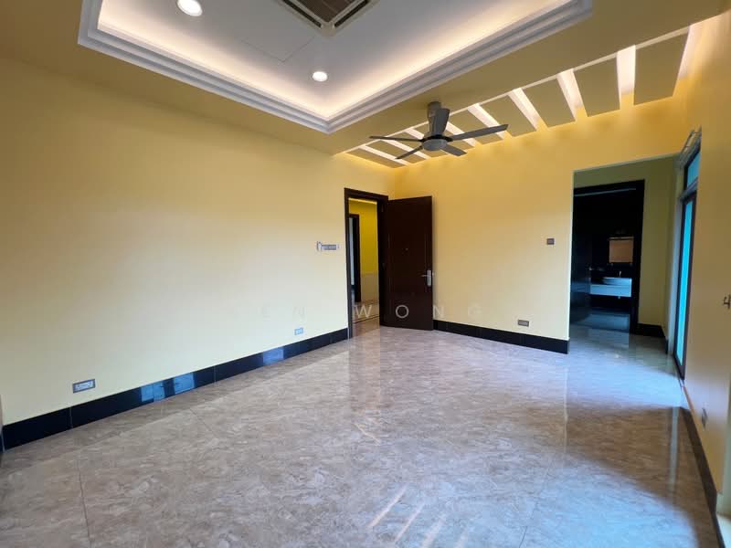 Bungalow for Sale in Mines Resort City (Seri Kembangan) - Ken Wong - Bedroom - PropertyGuru.com.my