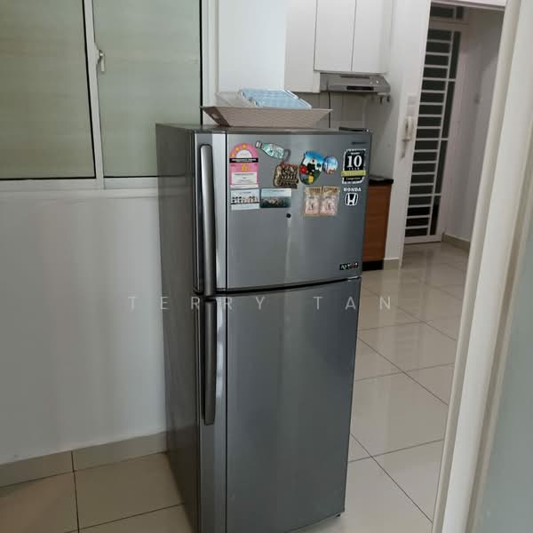Service Residence for Sale at Skysuites @ Meldrum Hills - Terry Tan - Kitchen - PropertyGuru.com.my