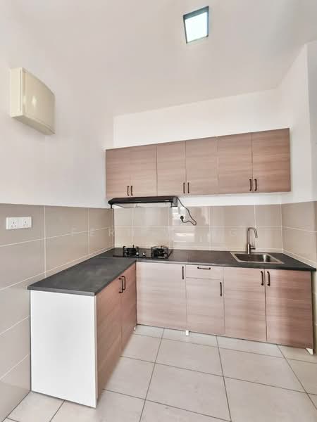 Service Residence for Rent at Zentro Residences Serviced Apartment - Fern Wong - Kitchen - PropertyGuru.com.my