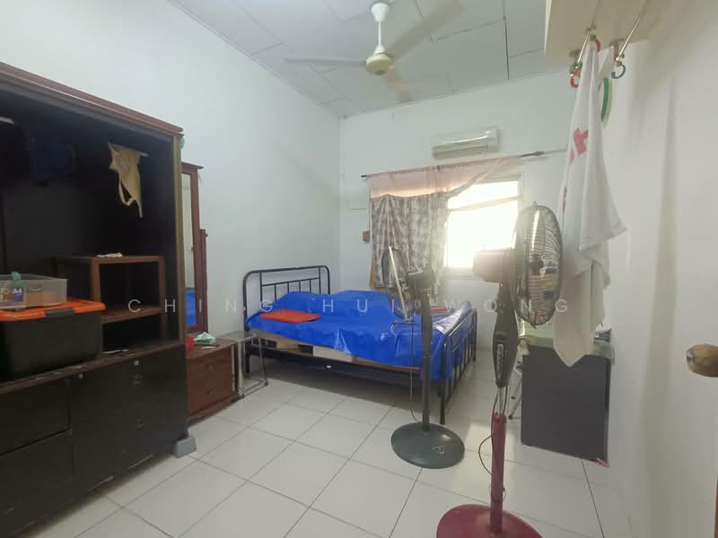 Rumah Teres 1 Tingkat untuk Dijual di Penampang (Sabah) - Ching Hui Wong - Bedroom - PropertyGuru.com.my