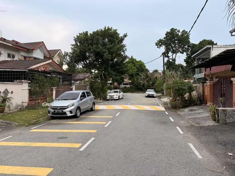Rumah Teres 2 Tingkat untuk Dijual di Bandar Indahpura (Kulai) - Fu Heng Chong - Exterior - PropertyGuru.com.my