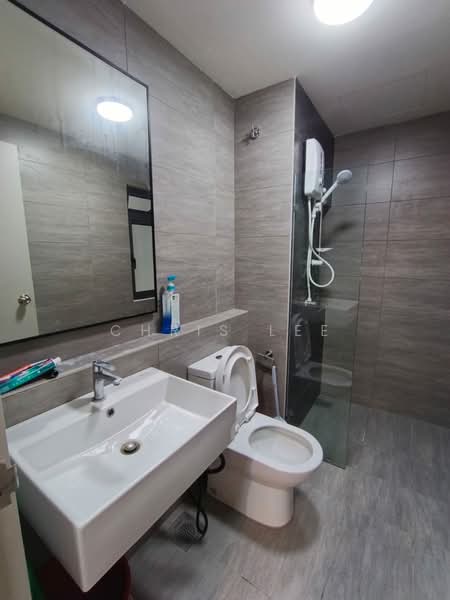 Servis Apartment untuk Disewa di Maya Bay Residences @ Gamuda Cove - Chris Lee - Bathroom - PropertyGuru.com.my