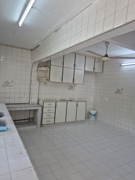Rumah Teres 2-Tingkat untuk Dijual di Pjs 10 (Sunway) - Poh Wan Sin - Kitchen - PropertyGuru.com.my