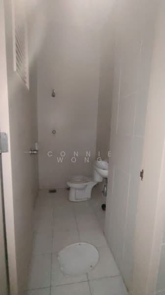 Rumah Banglo untuk Dijual di The Valley TTDI (Ampang) - Connie Wong - Bathroom - PropertyGuru.com.my