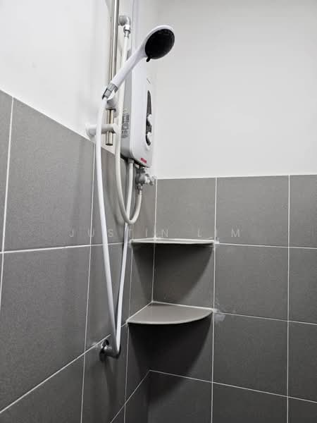 Pangsapuri untuk Dijual di Alpinia - Justin Lim - Bathroom - PropertyGuru.com.my
