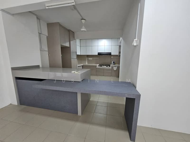 Pangsapuri untuk Dijual di Pangsapuri Alpinia - Justin Lim - Kitchen - PropertyGuru.com.my