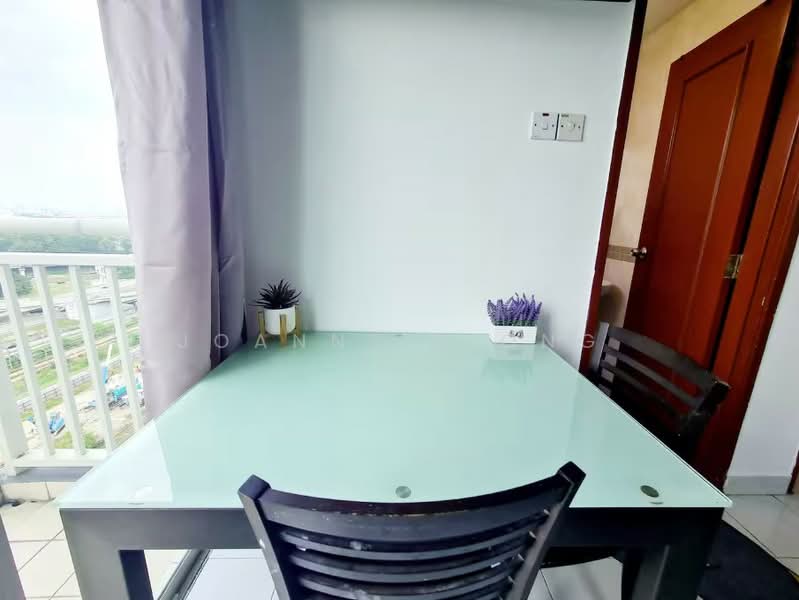 Servis Apartment untuk Disewa di E-Tiara - Joanne Diong - Dining Room - PropertyGuru.com.my