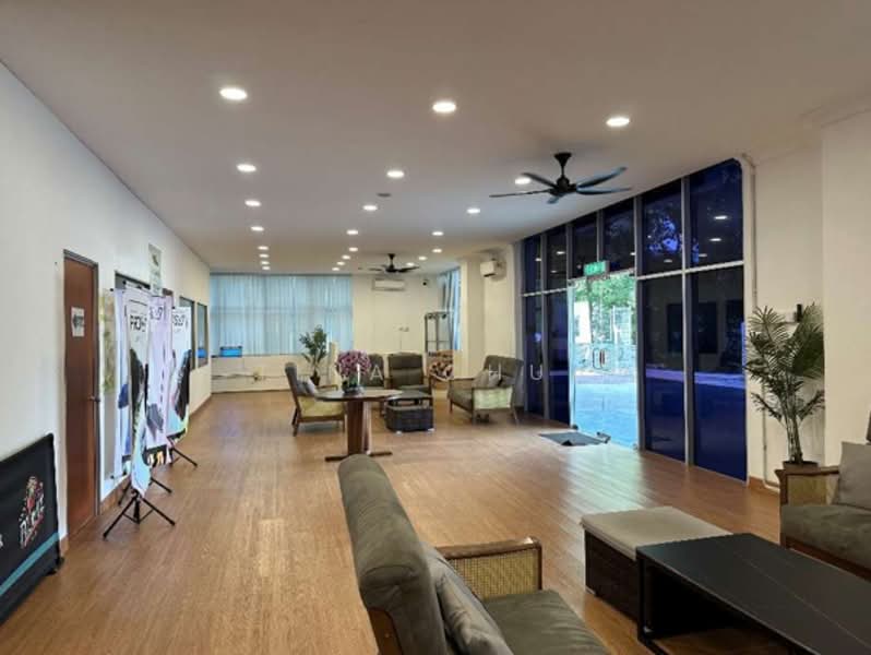 Warehouse for Rent in Subang Jaya (Selangor) - Tina Chua - Living Room - PropertyGuru.com.my