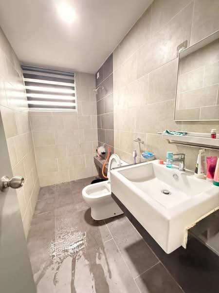 2-storey Terraced House for Sale in Permas Jaya (Johor) - Stella Chia - Bathroom - PropertyGuru.com.my