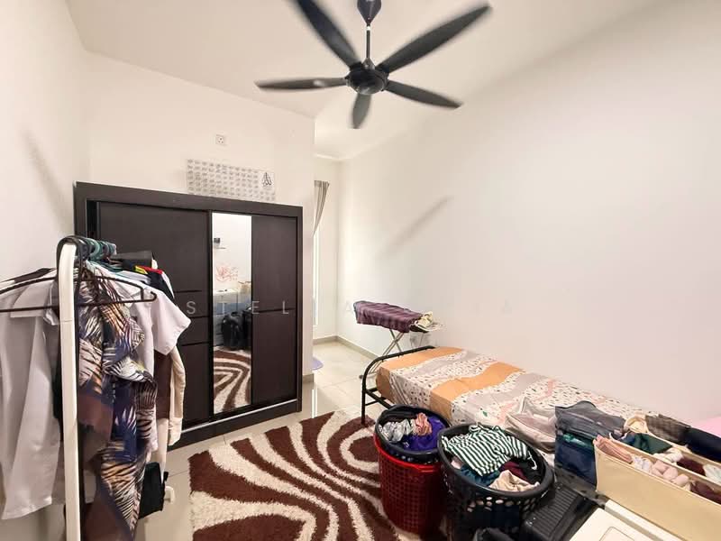 2-storey Terraced House for Sale in Permas Jaya (Johor) - Stella Chia - Bedroom - PropertyGuru.com.my