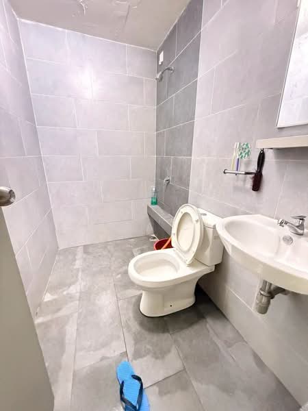 2-storey Terraced House for Sale in Permas Jaya (Johor) - Stella Chia - Bathroom - PropertyGuru.com.my