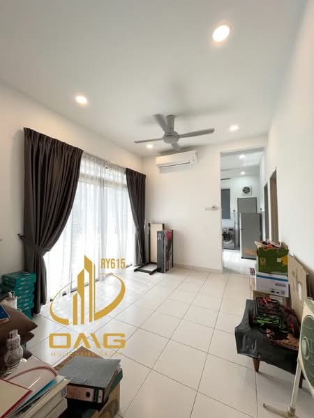 1-storey Terraced House for Sale in Bandar Putera 2 (Klang) - Rylin Tan - Living Room - PropertyGuru.com.my