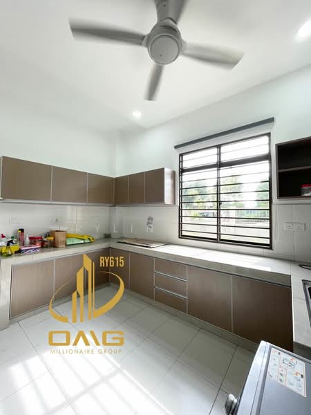 1-storey Terraced House for Sale in Bandar Putera 2 (Klang) - Rylin Tan - Kitchen - PropertyGuru.com.my