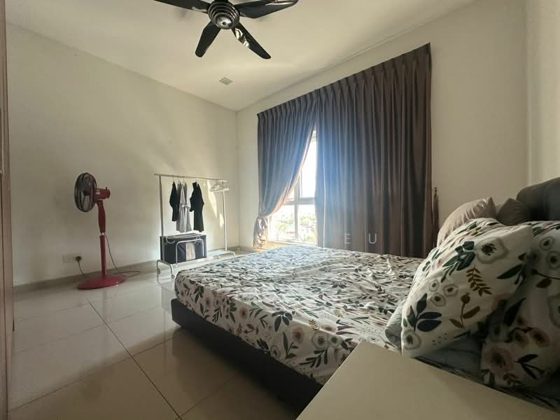 Service Residence for Sale at Seasons Amara Larkin - Casmin Eu - Bedroom - PropertyGuru.com.my