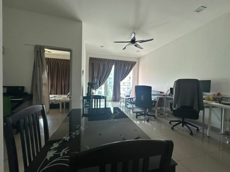 Service Residence for Sale at Seasons Amara Larkin - Casmin Eu - Living Room - PropertyGuru.com.my