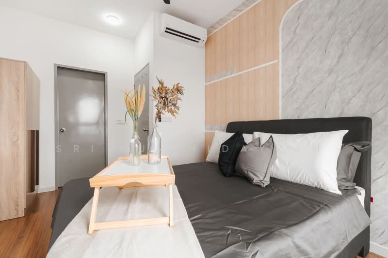 Service Residence for Rent at M Vertica - Sri Nur Hidayyah - Master Bedroom RM1100 - PropertyGuru.com.my