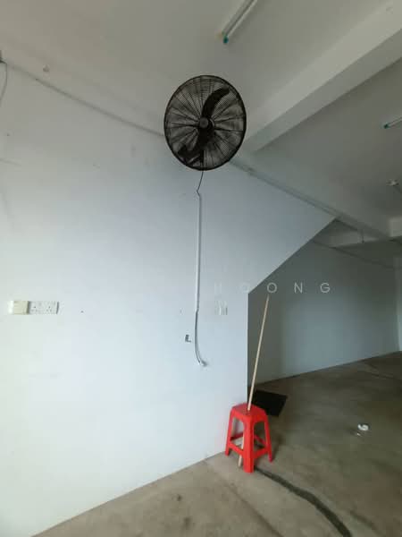 Shop / Office for Sale in Taman Sri Penawar (Pengerang) - Chang Hoong Wen - Interior - PropertyGuru.com.my