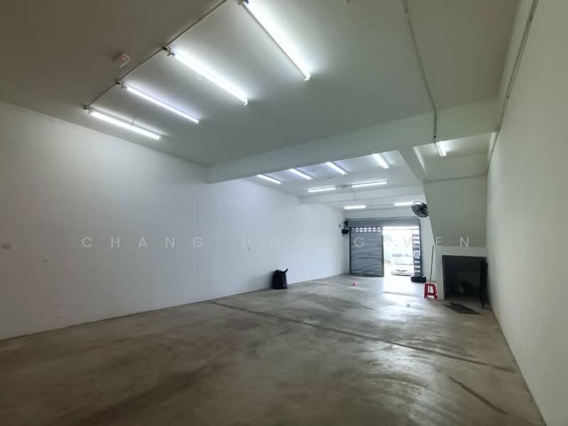Shop / Office for Sale in Taman Sri Penawar (Pengerang) - Chang Hoong Wen - Interior - PropertyGuru.com.my