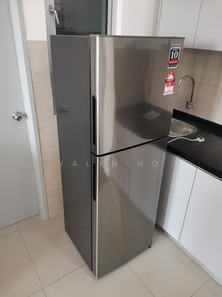 Servis Apartment untuk Disewa di Gaya Resort Homes - Valyn Ho - Kitchen - PropertyGuru.com.my