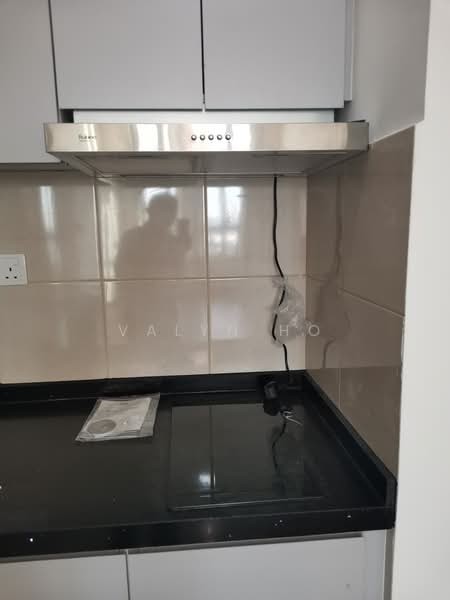 Servis Apartment untuk Disewa di Gaya Resort Homes - Valyn Ho - Kitchen - PropertyGuru.com.my