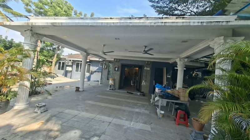 Bungalow for Sale in Bandar Rinching Seksyen 1 (Semenyih) - Ken Lai - Exterior - PropertyGuru.com.my