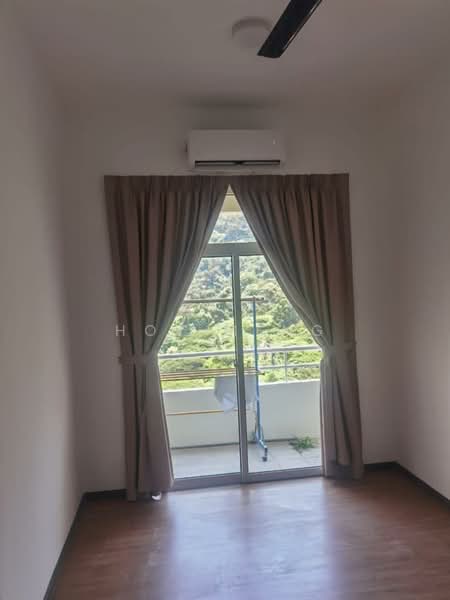 Condominium for Rent at Starhill Luxury Residence - Hoy Meng - Balcony - PropertyGuru.com.my