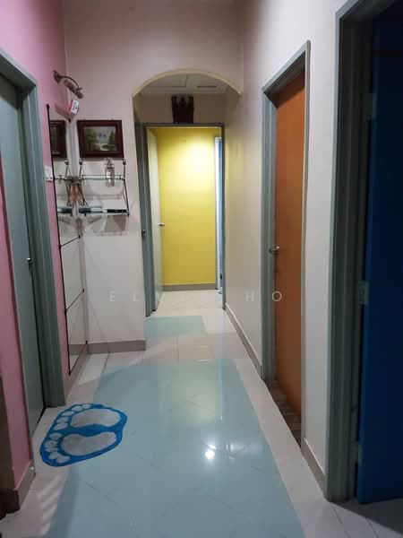 Apartment for Rent at Permai Villa - Elvis Ho - Corridor - PropertyGuru.com.my