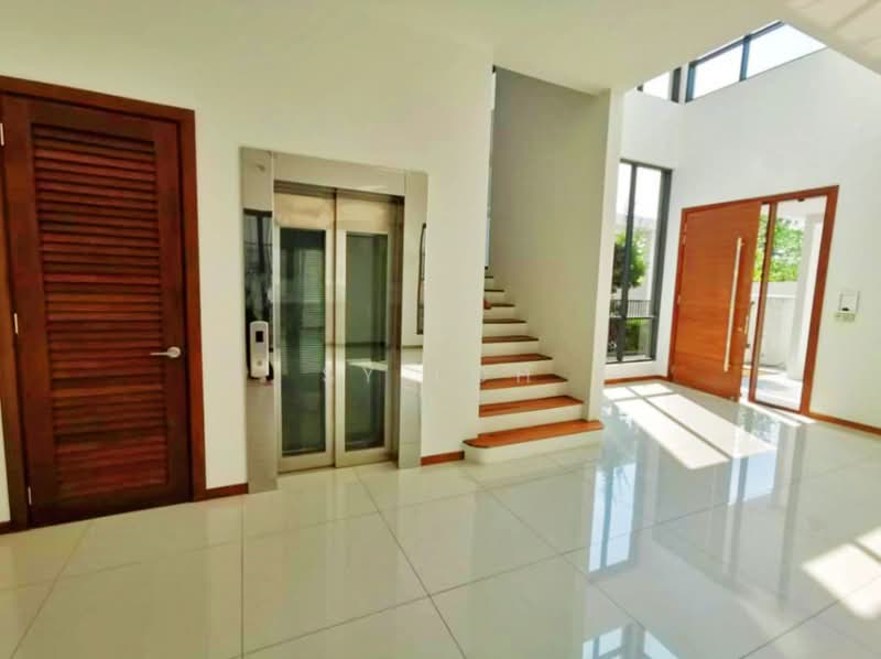 Semi-Detached House for Sale in Ampang (Ampang) - SY LOH - Entrance - PropertyGuru.com.my