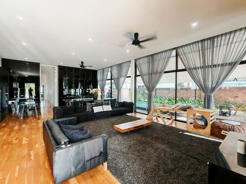 Rumah Banglo untuk Dijual di Sungai Buloh (Selangor) - Rohana Ishak - Living Room - PropertyGuru.com.my
