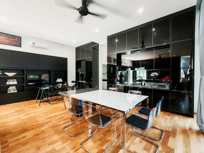 Rumah Banglo untuk Dijual di Sungai Buloh (Selangor) - Rohana Ishak - Dining Room - PropertyGuru.com.my
