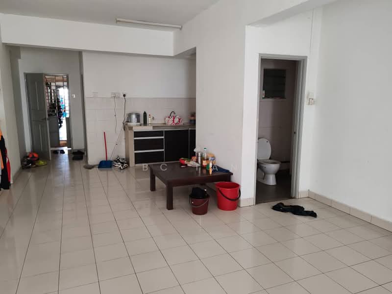 Apartment for Sale at Vista Mutiara - BC TAN - Kitchen - PropertyGuru.com.my