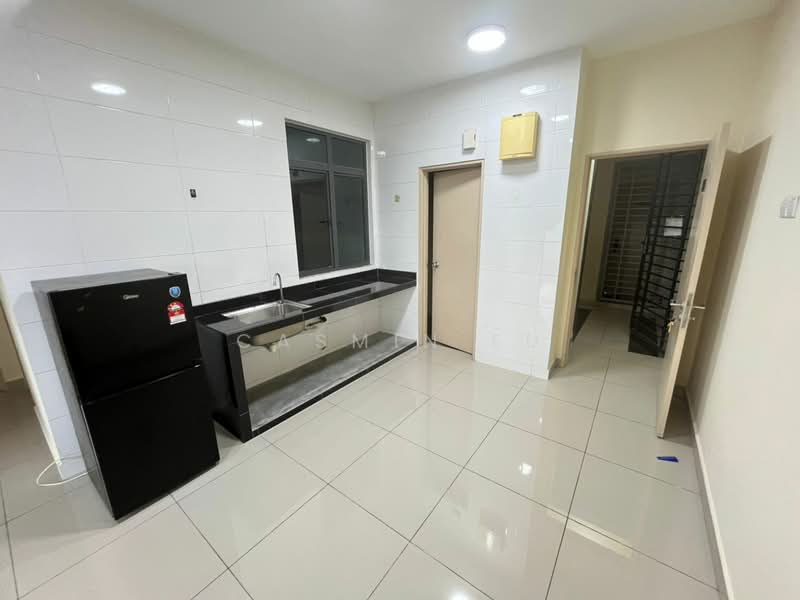 Service Residence for Rent at ARC @ Austin Hills - Casmin Eu - Kitchen - PropertyGuru.com.my