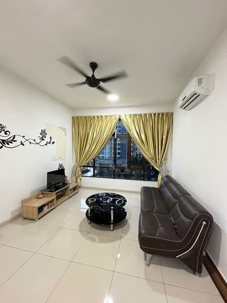 Apartment for Rent at D'Summit Residences - Vincent Tea - Living Room - PropertyGuru.com.my
