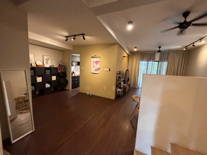 Rumah Bandar untuk Dijual di Petaling Jaya (Selangor) - JH Tee - Living Room - PropertyGuru.com.my