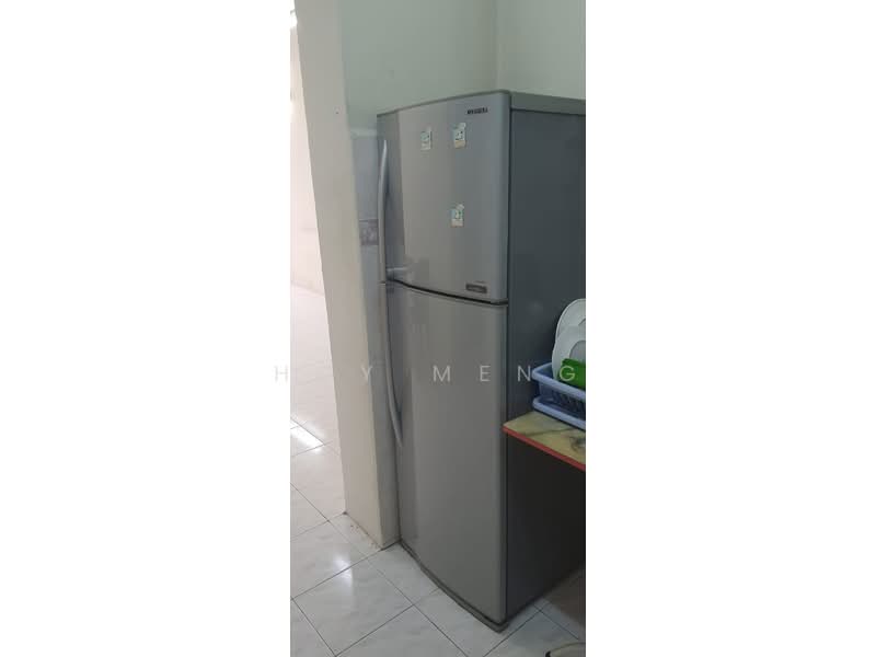 Pangsapuri untuk Dijual di Taman Kristal - Hoy Meng - Kitchen - PropertyGuru.com.my