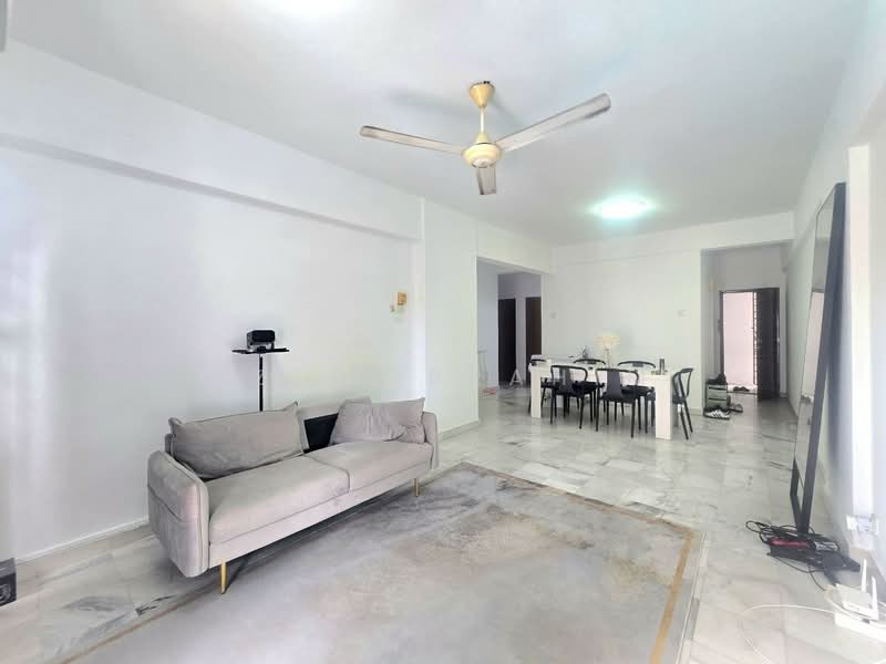 Kondominium untuk Dijual di Pandan Puteri - Azli Ibrahim - Living Room - PropertyGuru.com.my