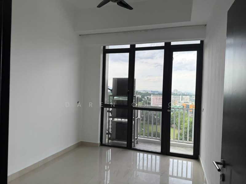 Servis Apartment untuk Dijual di Third Avenue - Daren Choo - Balcony - PropertyGuru.com.my