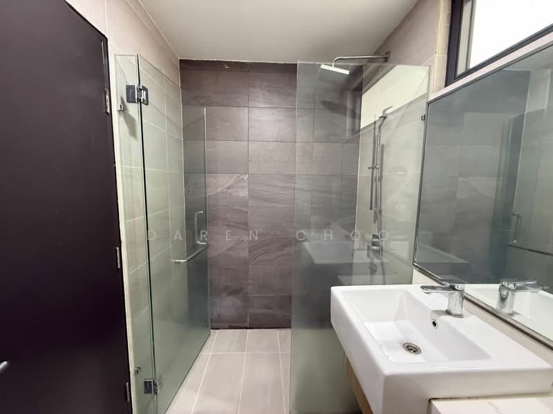 Servis Apartment untuk Dijual di Third Avenue - Daren Choo - Bathroom - PropertyGuru.com.my