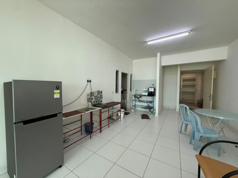 Kondominium untuk Disewa di Elit Heights @ Bayan City - Ben Hew - Kitchen - PropertyGuru.com.my