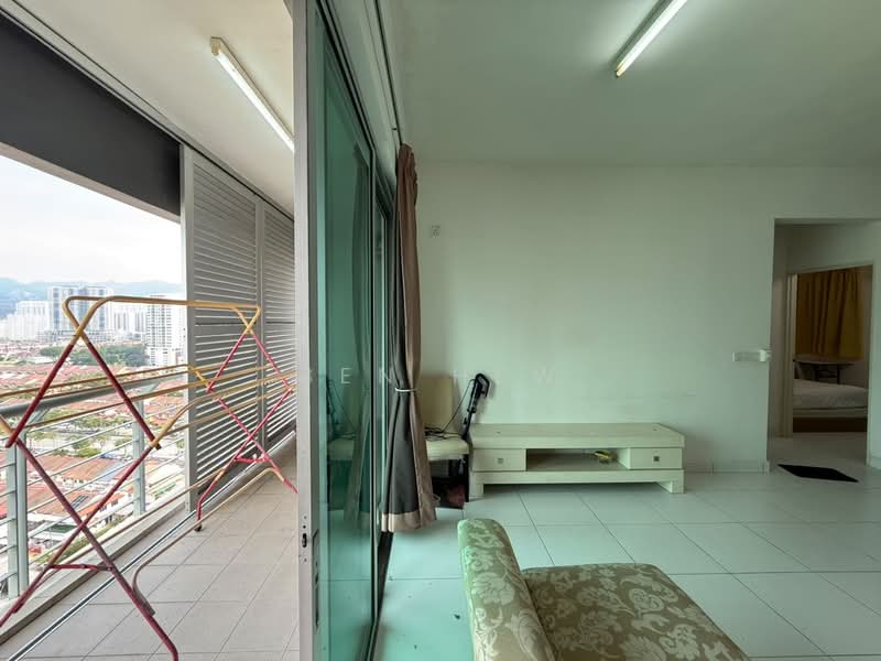 Kondominium untuk Disewa di Elit Heights @ Bayan City - Ben Hew - Living Room - PropertyGuru.com.my
