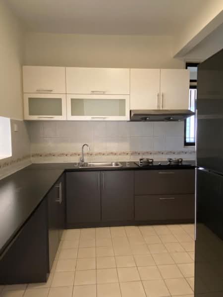 Kondominium untuk Dijual di Casa Indah 1 - JH Tee - Kitchen - PropertyGuru.com.my