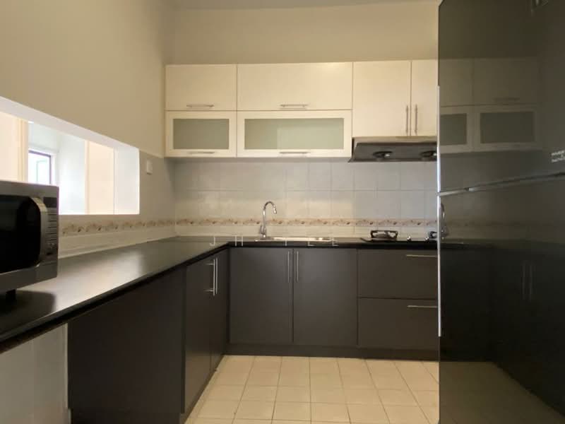 Kondominium untuk Dijual di Casa Indah 1 - JH Tee - Kitchen - PropertyGuru.com.my